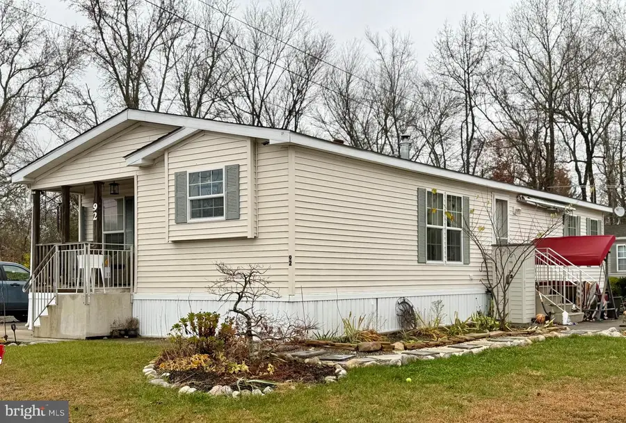 92 Arrowhead Rd, Shamong, NJ 08088 - Image #2