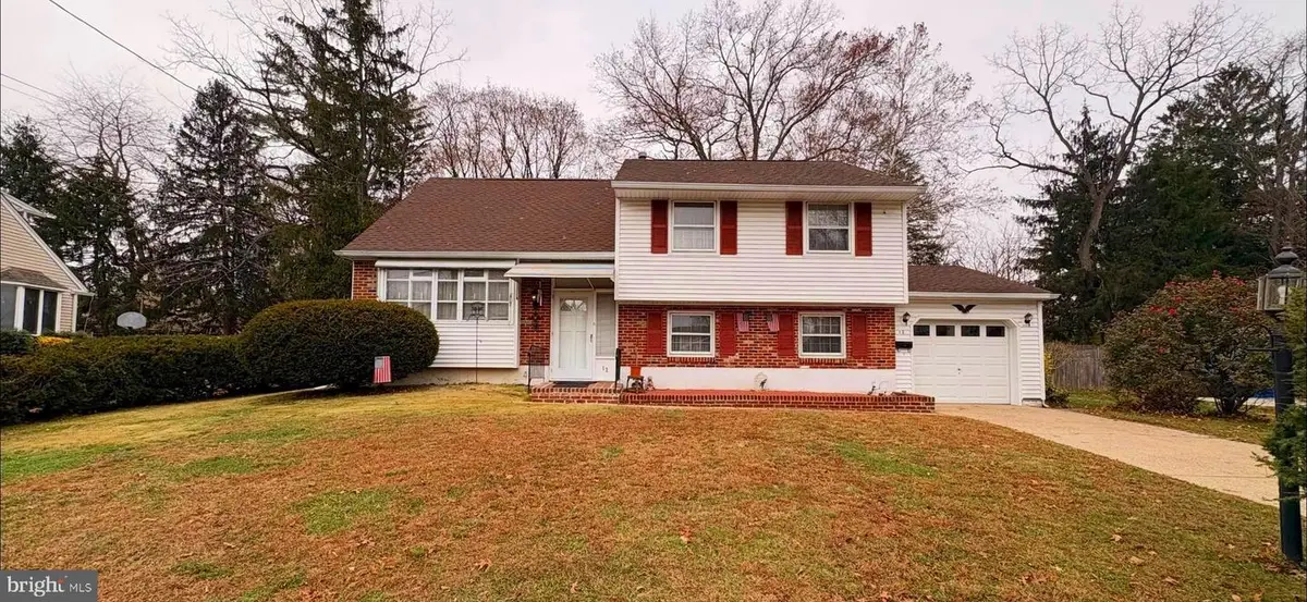 12 Winding Way, Mount Holly, NJ 08060 - Image #1