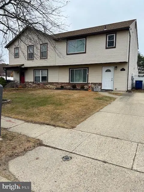 118 Greenwich Dr, Westampton, NJ 08060 - Image #1