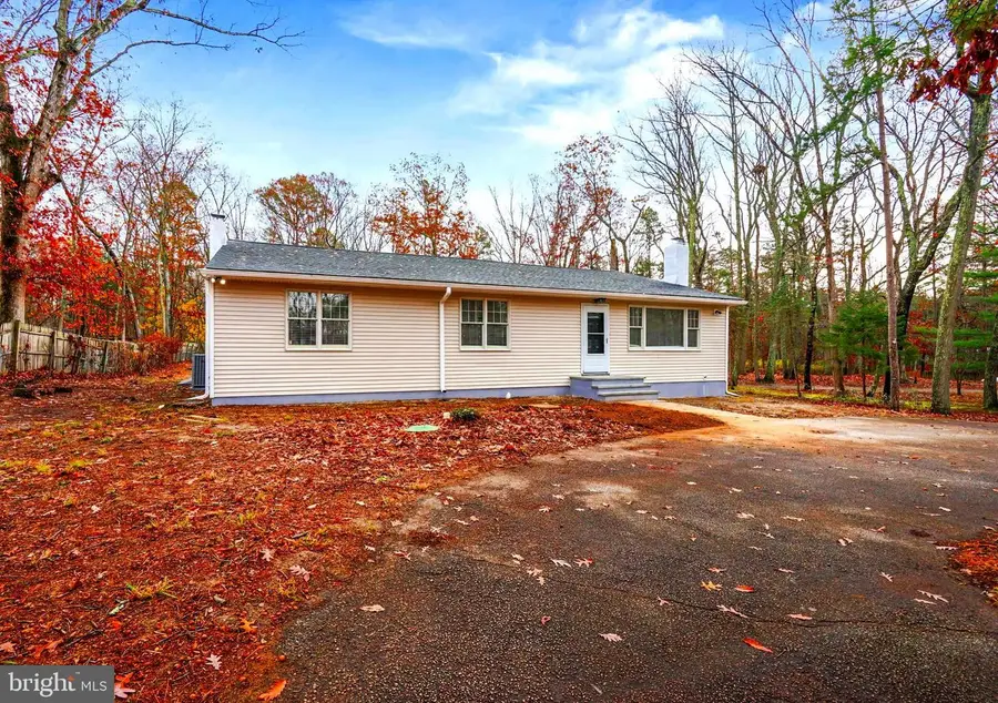 52 Summit Dr, Tabernacle, NJ 08088 - Image #2