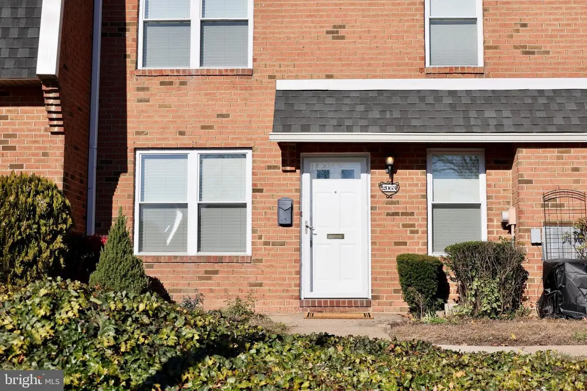 2063 Harbour Dr, Palmyra, NJ 08065 - Image #1