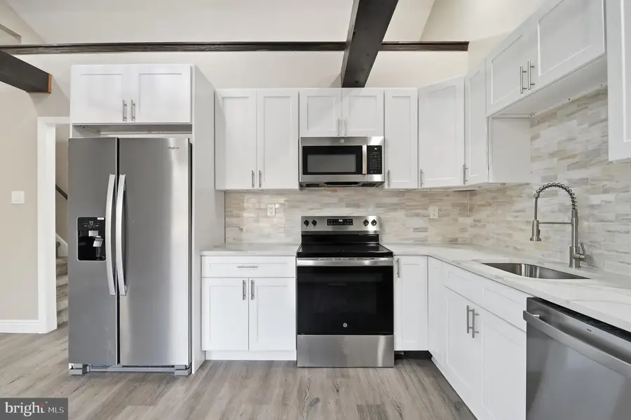 62 Grassy Lake Rd, Shamong, NJ 08088 - Image #2