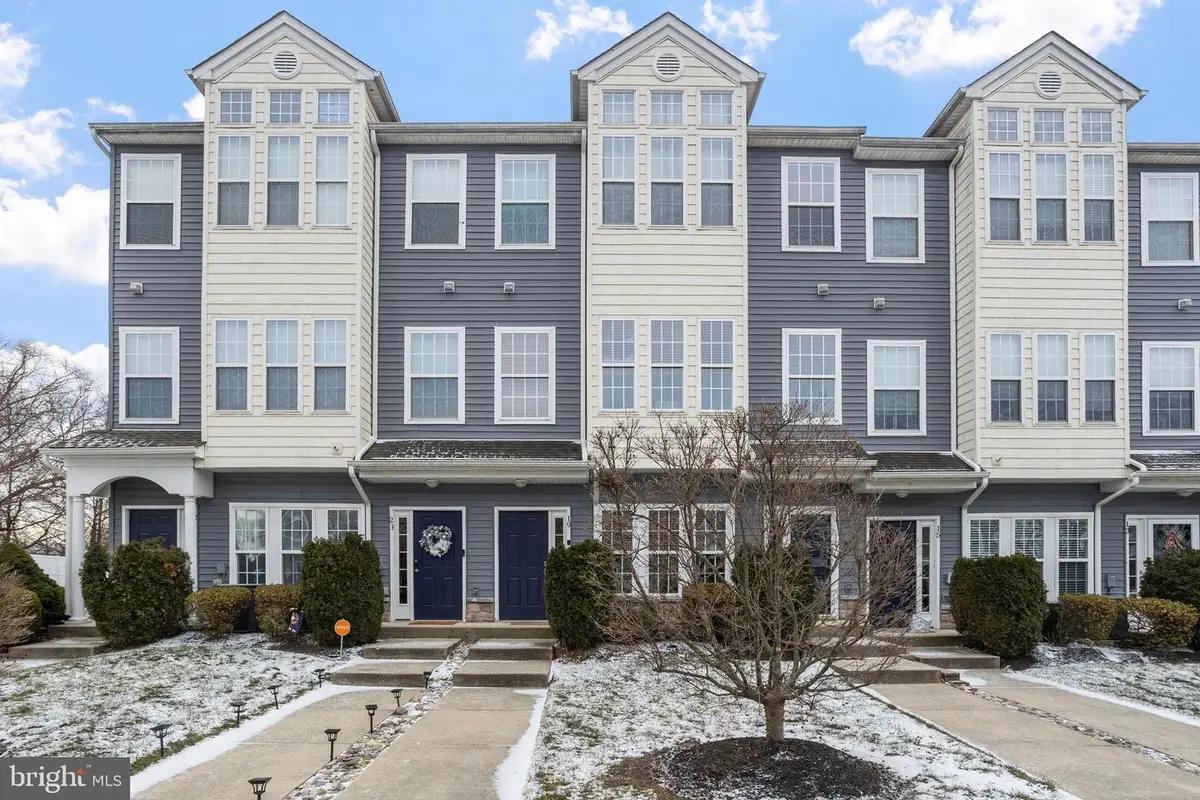 19 Fox Court, Riverside, NJ 08075 - Image #1