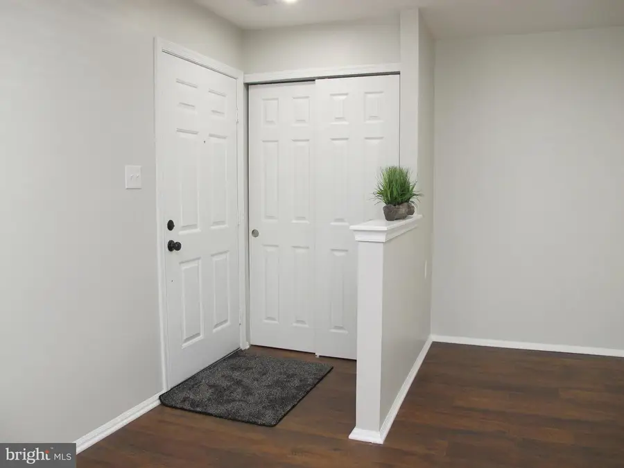 3 Village Ct, Mount Laurel, NJ 08054 - Image #3