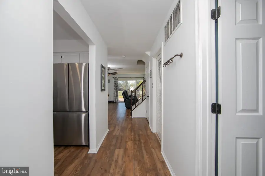 105 Crown Prince Dr, Marlton, NJ 08053 - Image #2