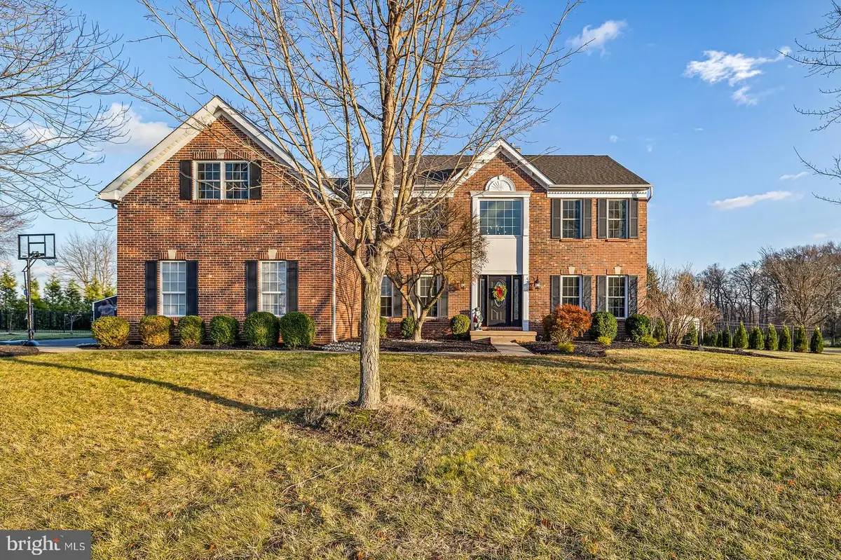 153 Davenport Dr, Chesterfield, NJ 08515 - Image #1