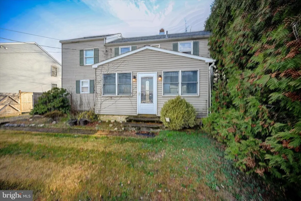 618 Chesterfield Arneytown Rd, Chesterfield, NJ 08515 - #1