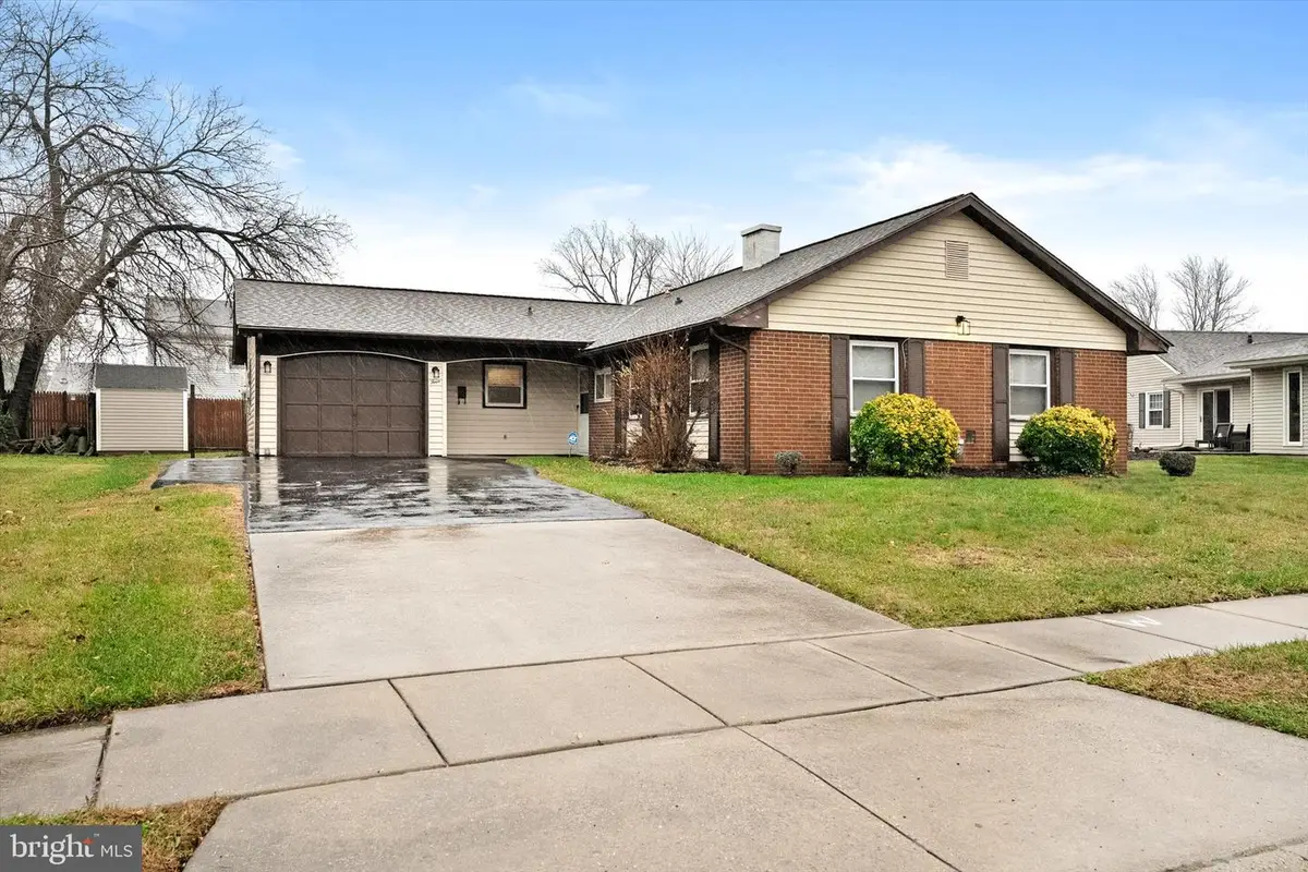 4 Mariner Ln, Willingboro, NJ 08046 - Image #1