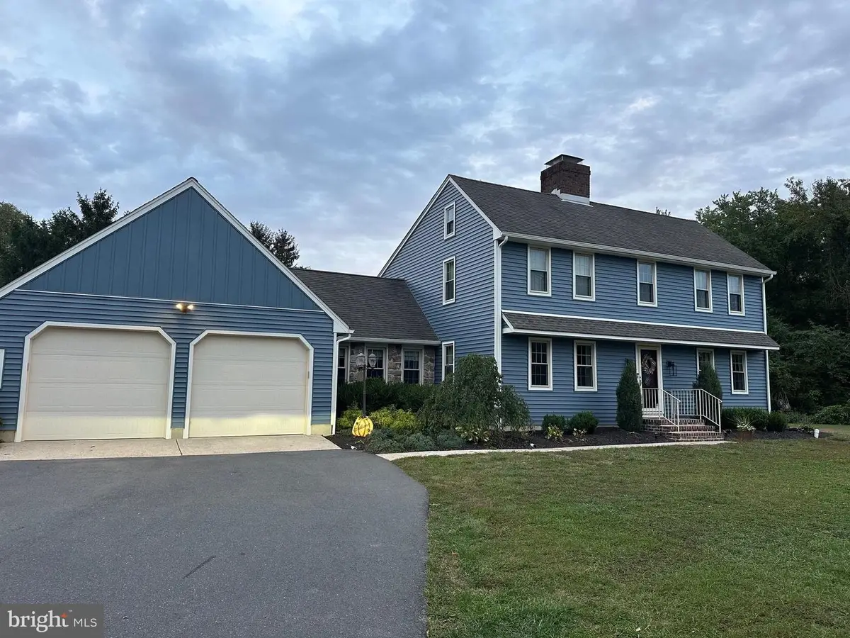 478 Island Rd, Columbus, NJ 08022 - Image #1