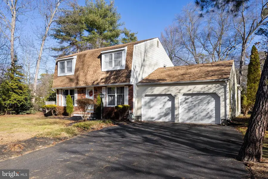 5 Friar Tuck Dr, Medford, NJ 08055 - Image #2