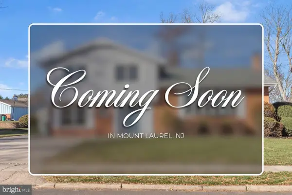 122 Leeds Rd, MOUNT LAUREL, NJ 08054