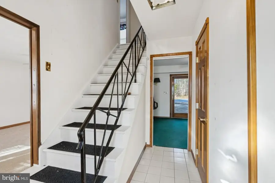 151 Harrington Cir, Willingboro, NJ 08046 - Image #3