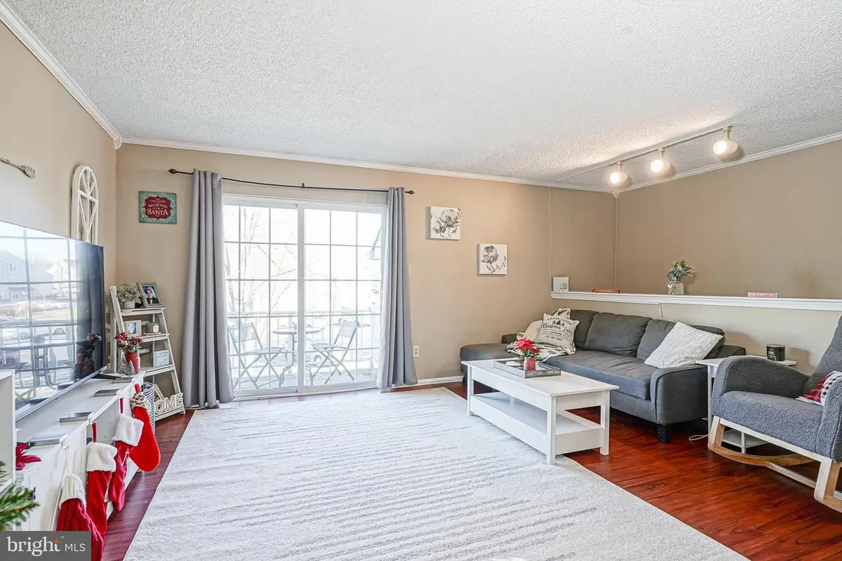 2402-b Sedgefield Dr, Mount Laurel, NJ 08054 - Image #1