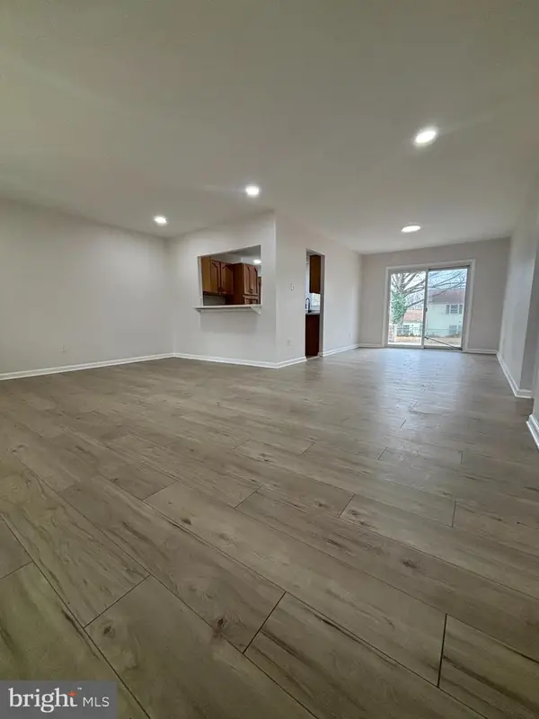 42 Tipton Ln, WILLINGBORO, NJ 08046