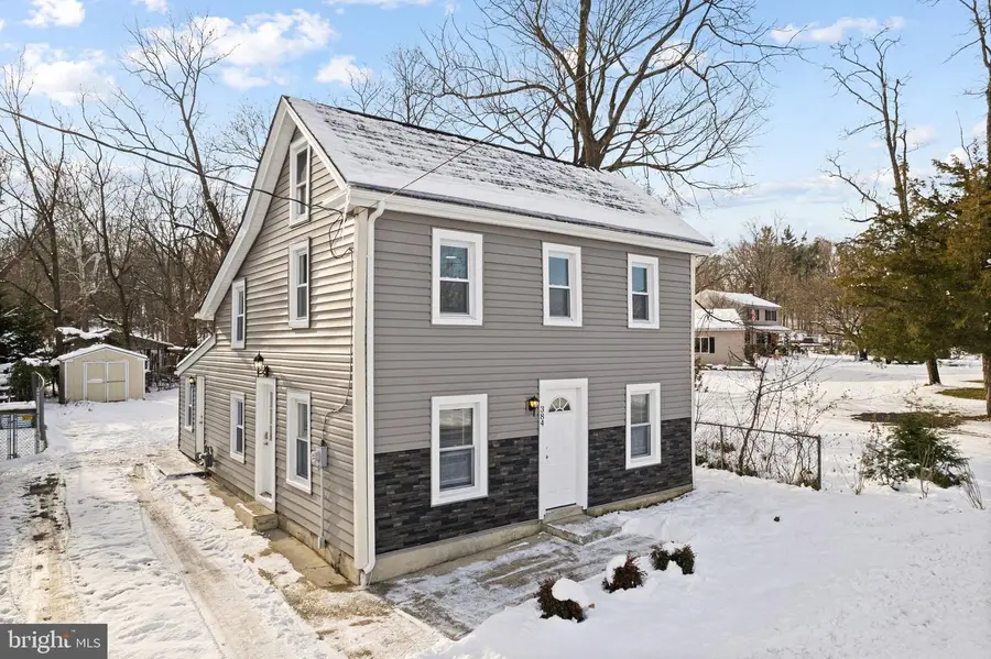 384 Juliustown Rd, Columbus, NJ 08022 - Image #2