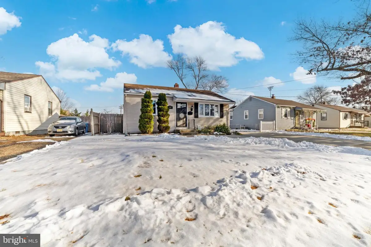 319 S Coles Ave, Maple Shade, NJ 08052 - Image #1