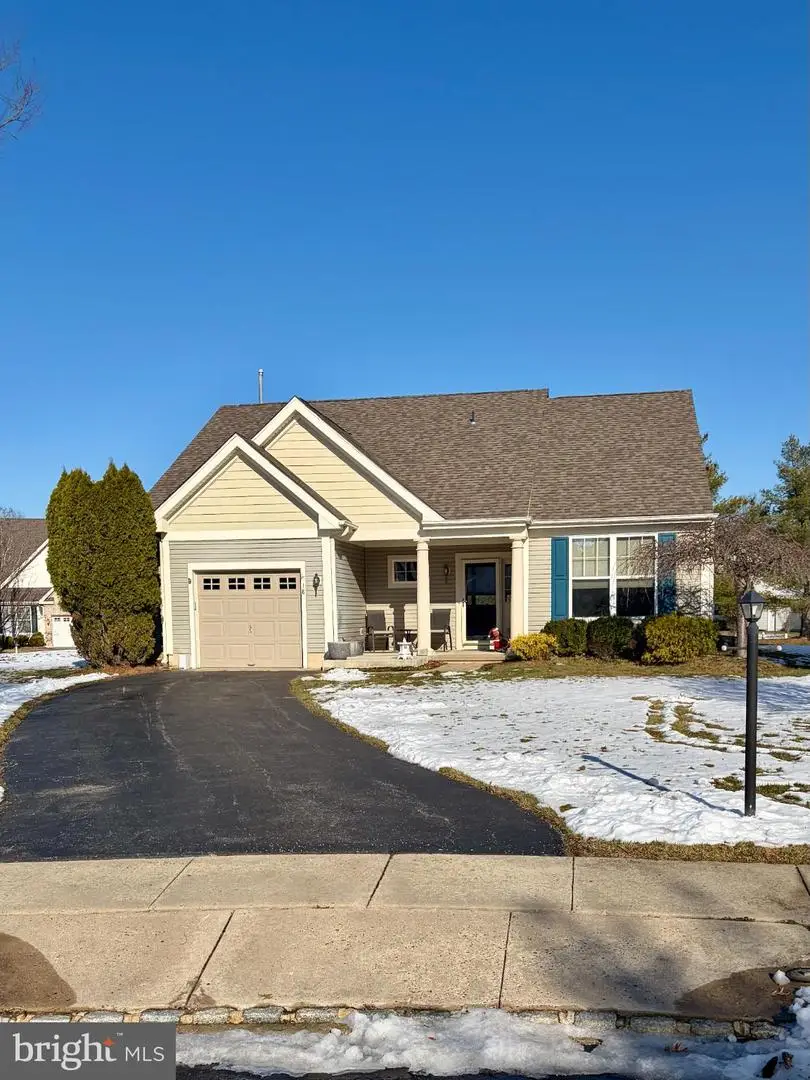 18 Begonia Ct, Marlton, NJ 08053 - Image #1