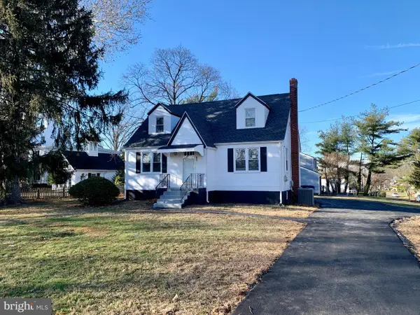 63 Mecray Ln, MAPLE SHADE, NJ 08052