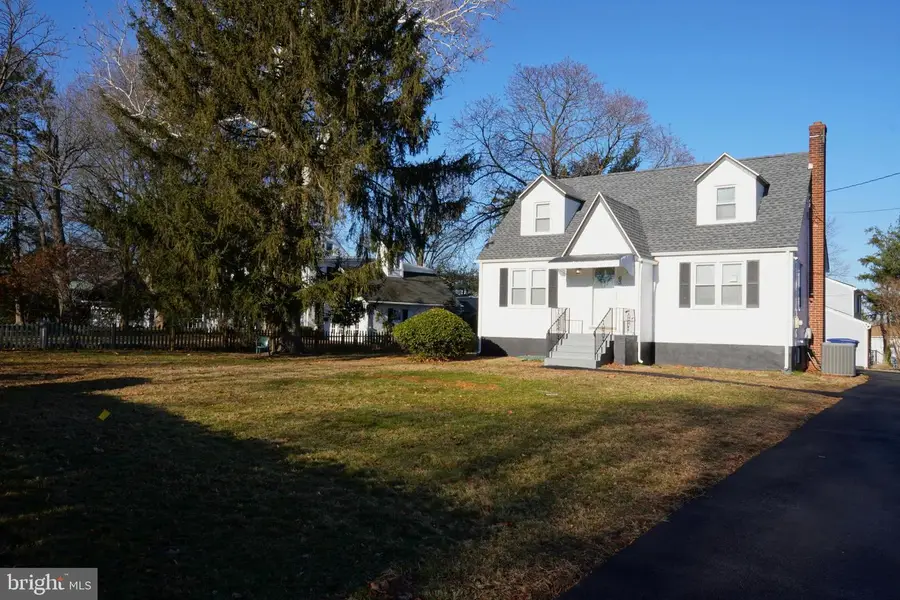 63 Mecray Ln, Maple Shade, NJ 08052 - Image #3