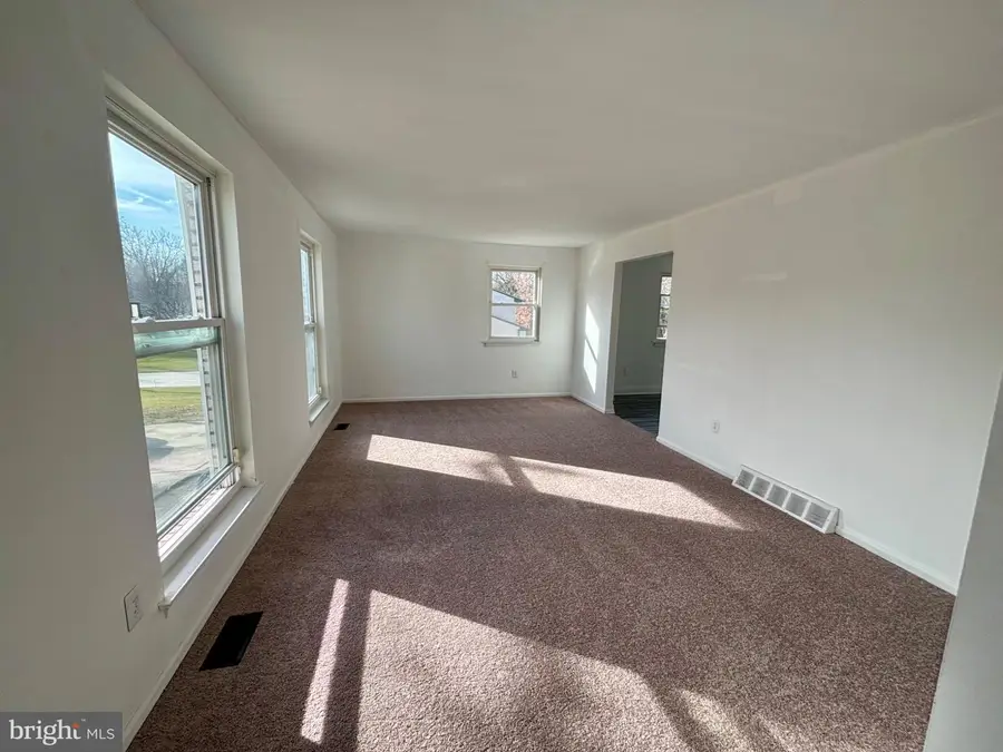 142 Oak Pines Blvd, Pemberton, NJ 08068 - #2