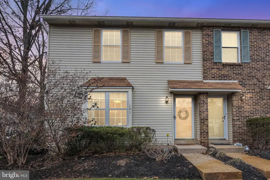 101 Camber Ln, Mount Laurel, NJ 08054 - Image #2