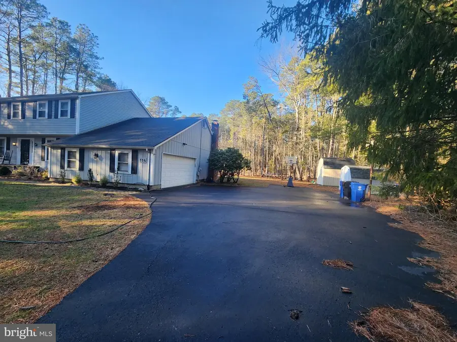 114 W Centennial Dr, Medford, NJ 08055 - Image #2