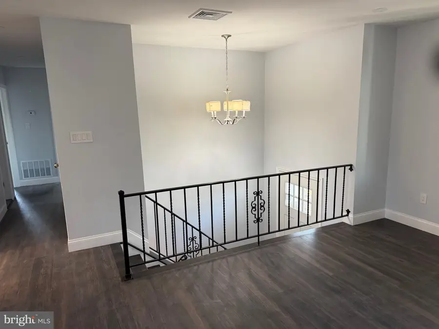 211 Shoshoni Trl, Browns Mills, NJ 08015 - Image #2