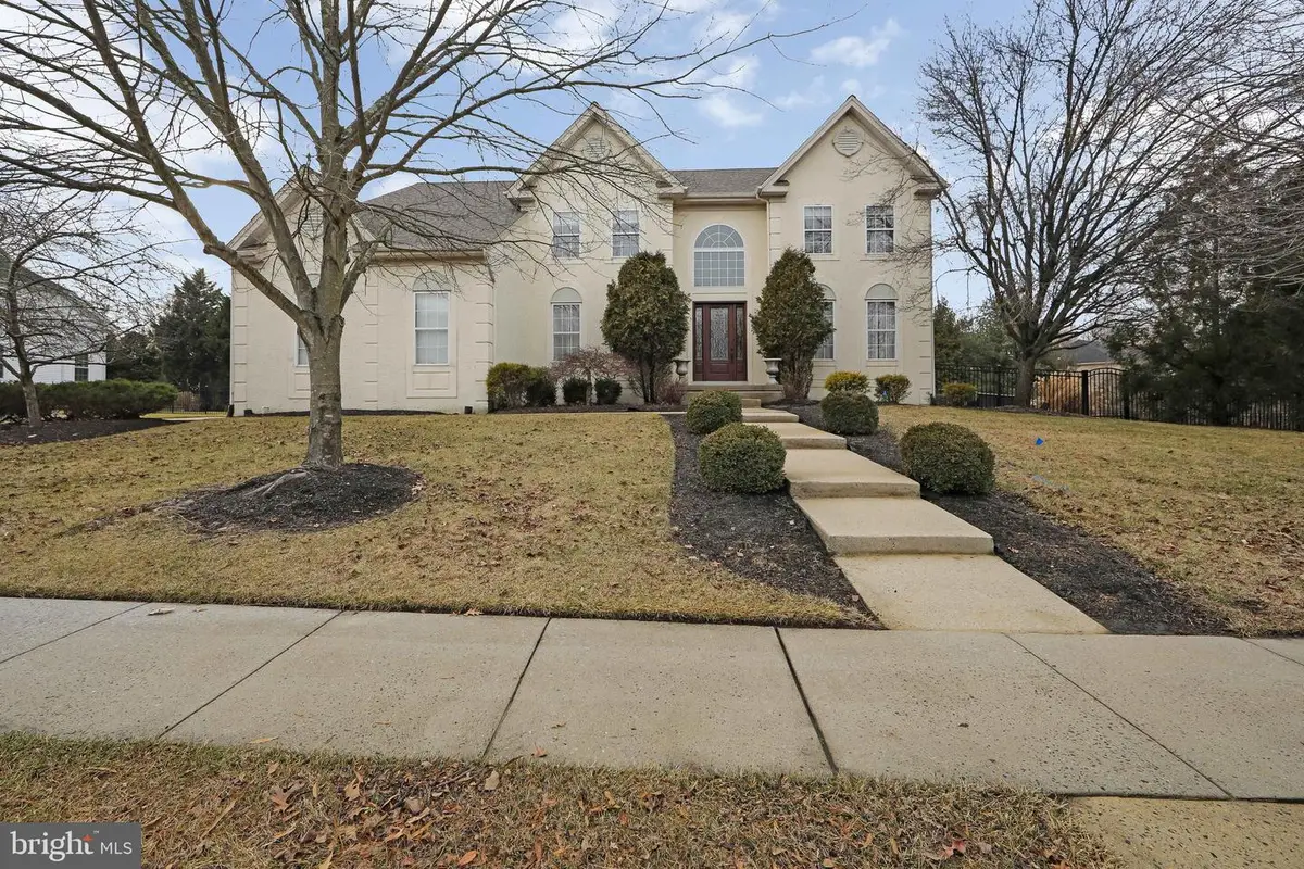 15 Richland Dr, Mount Laurel, NJ 08054 - Image #1