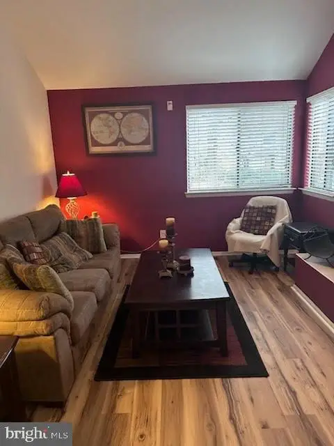 614 Augusta Cir, Mount Laurel, NJ 08054 - Image #3