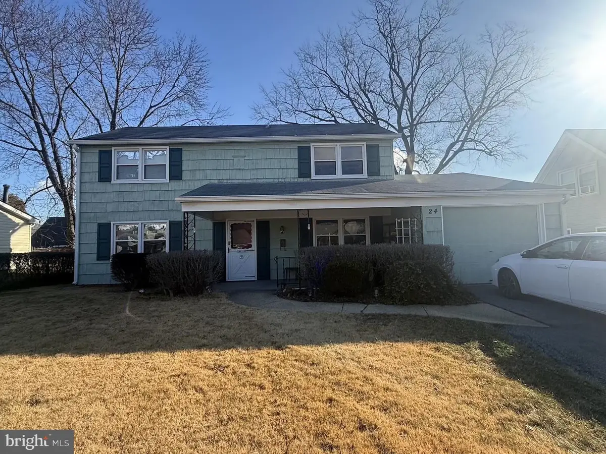 24 Hancock Ln, Willingboro, NJ 08046 - Image #1