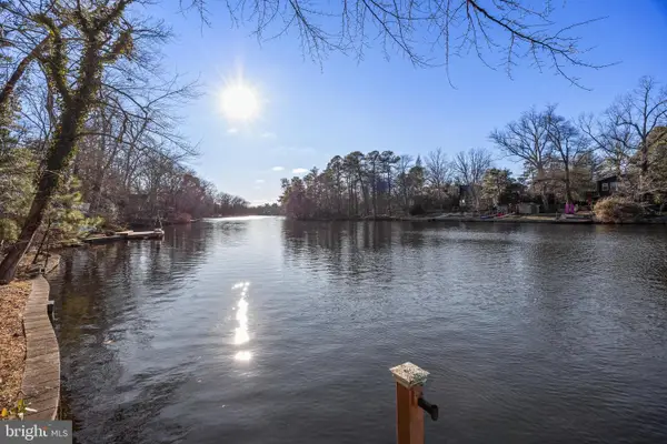 227 E Lake Blvd, MEDFORD, NJ 08055