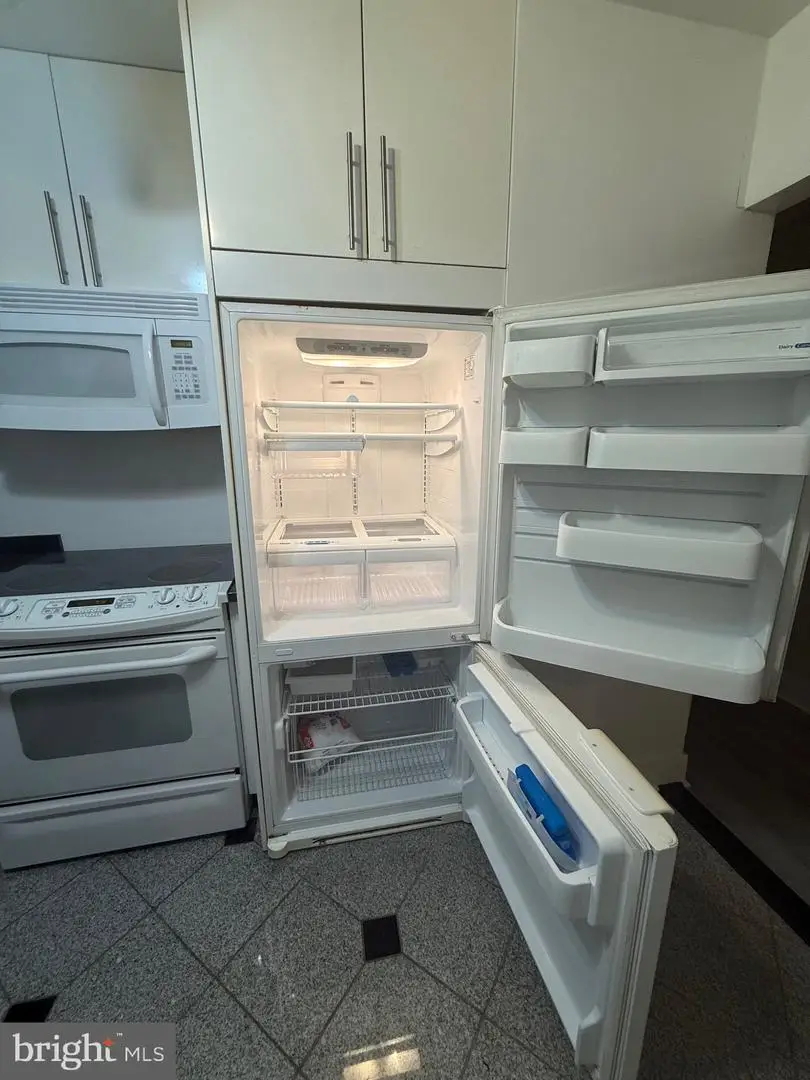 38-3 Florence Tollgate Pl, Florence, NJ 08518 - Image #3