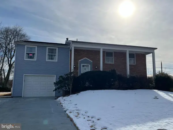 19 Neptune Ln, WILLINGBORO, NJ 08046