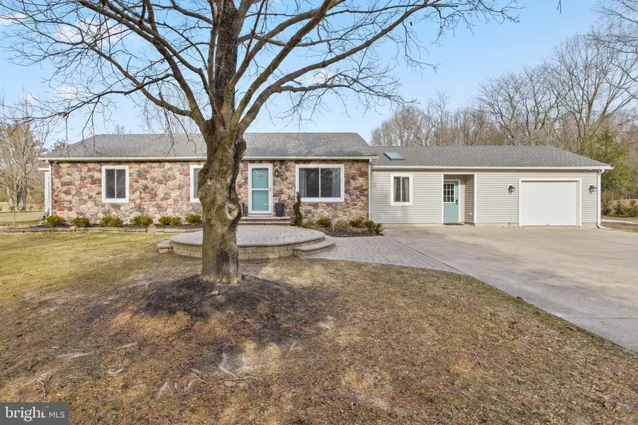 14 Shenandoah Ln, Southampton, NJ 08088 - #2