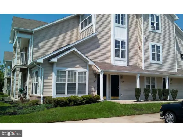 1904b Saxony Dr, MOUNT LAUREL, NJ 08054