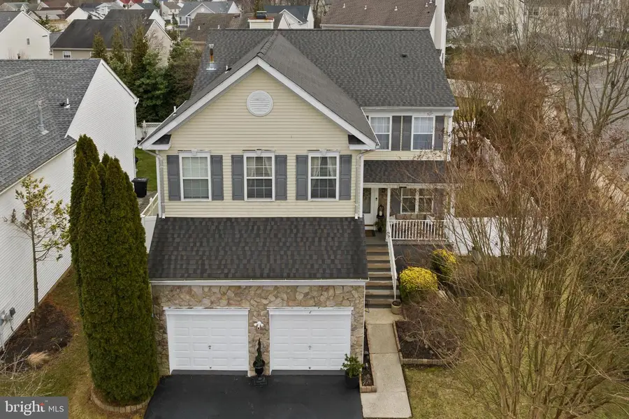 2 Juniper Dr, Columbus, NJ 08022 - Image #2