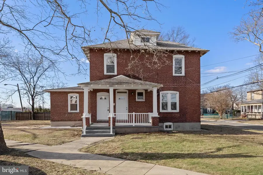 313 Delaware Ave, Palmyra, NJ 08065 - Image #2