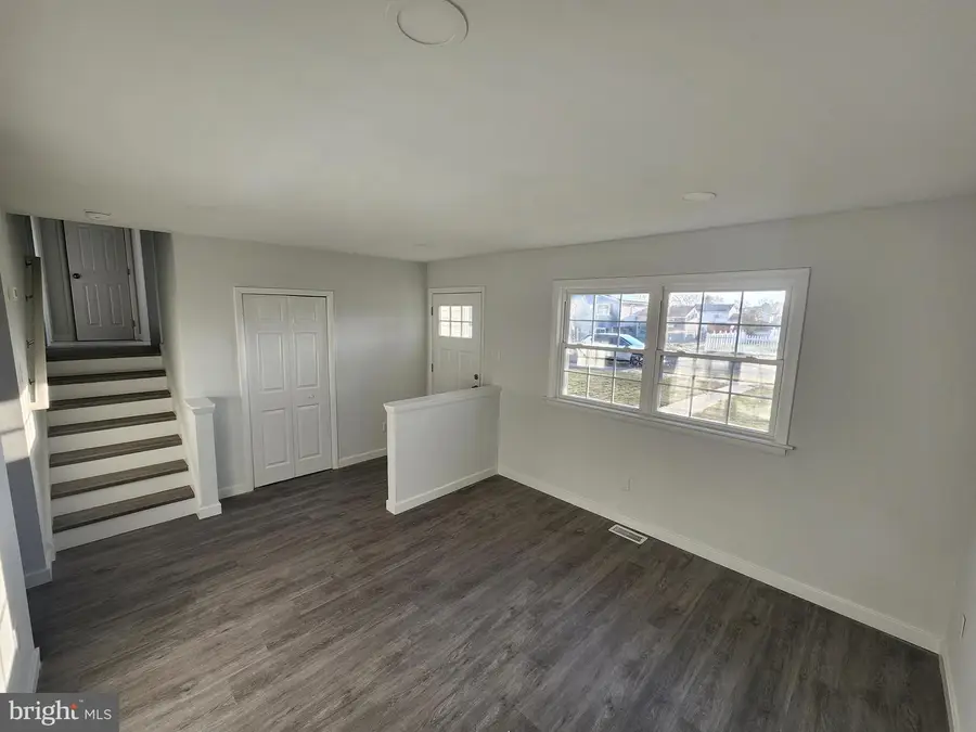 237 Princeton Ave, Pemberton, NJ 08068 - Image #3