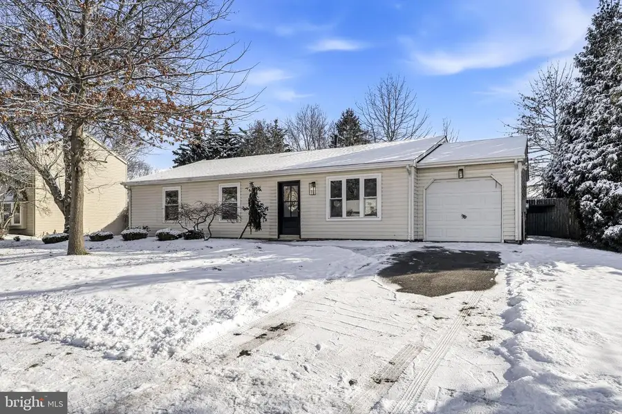 8 Greenbrook Dr, Marlton, NJ 08053 - Image #2