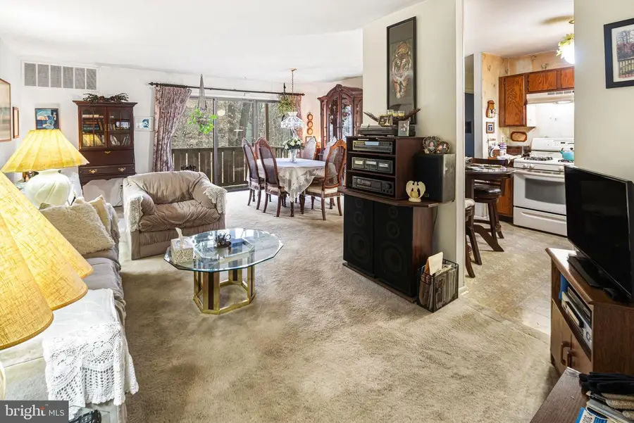 1511 Woodhollow Dr, Marlton, NJ 08053 - Image #3