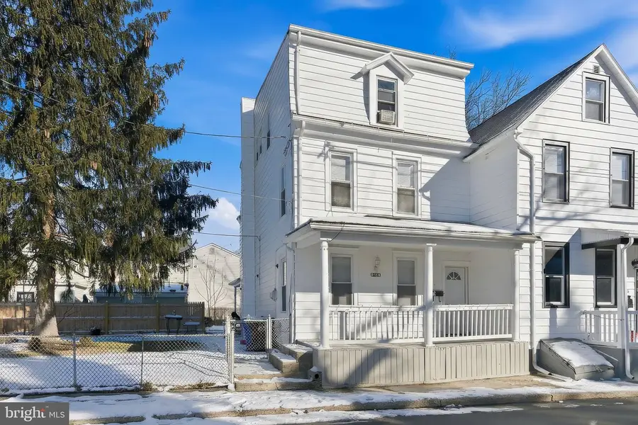 233 Ellis St, Burlington, NJ 08016 - Image #2