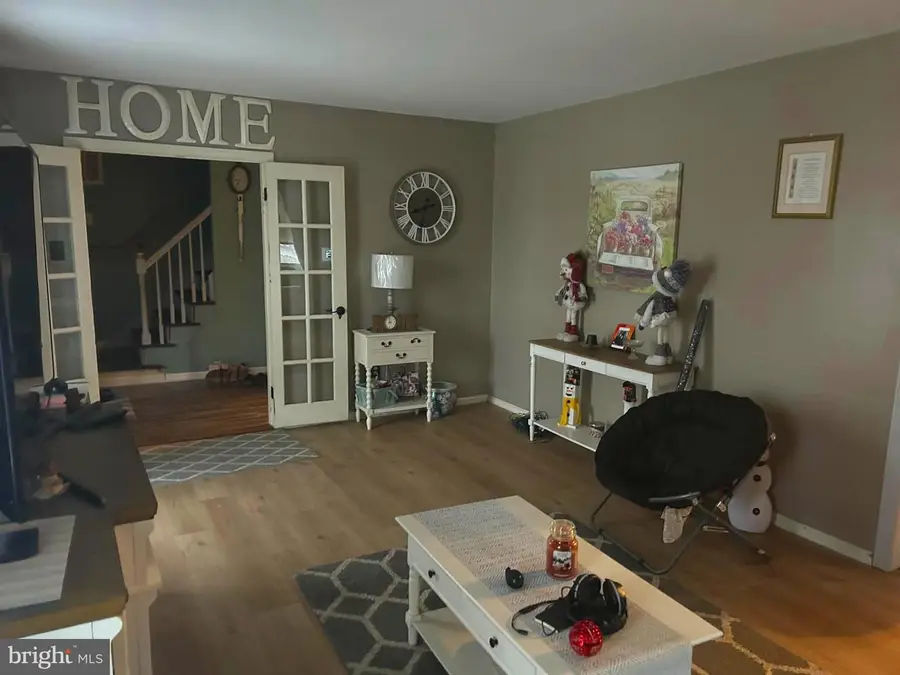 100 Pin Oak Dr, Pemberton, NJ 08068 - Image #2