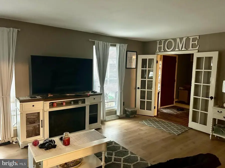 100 Pin Oak Dr, Pemberton, NJ 08068 - Image #3