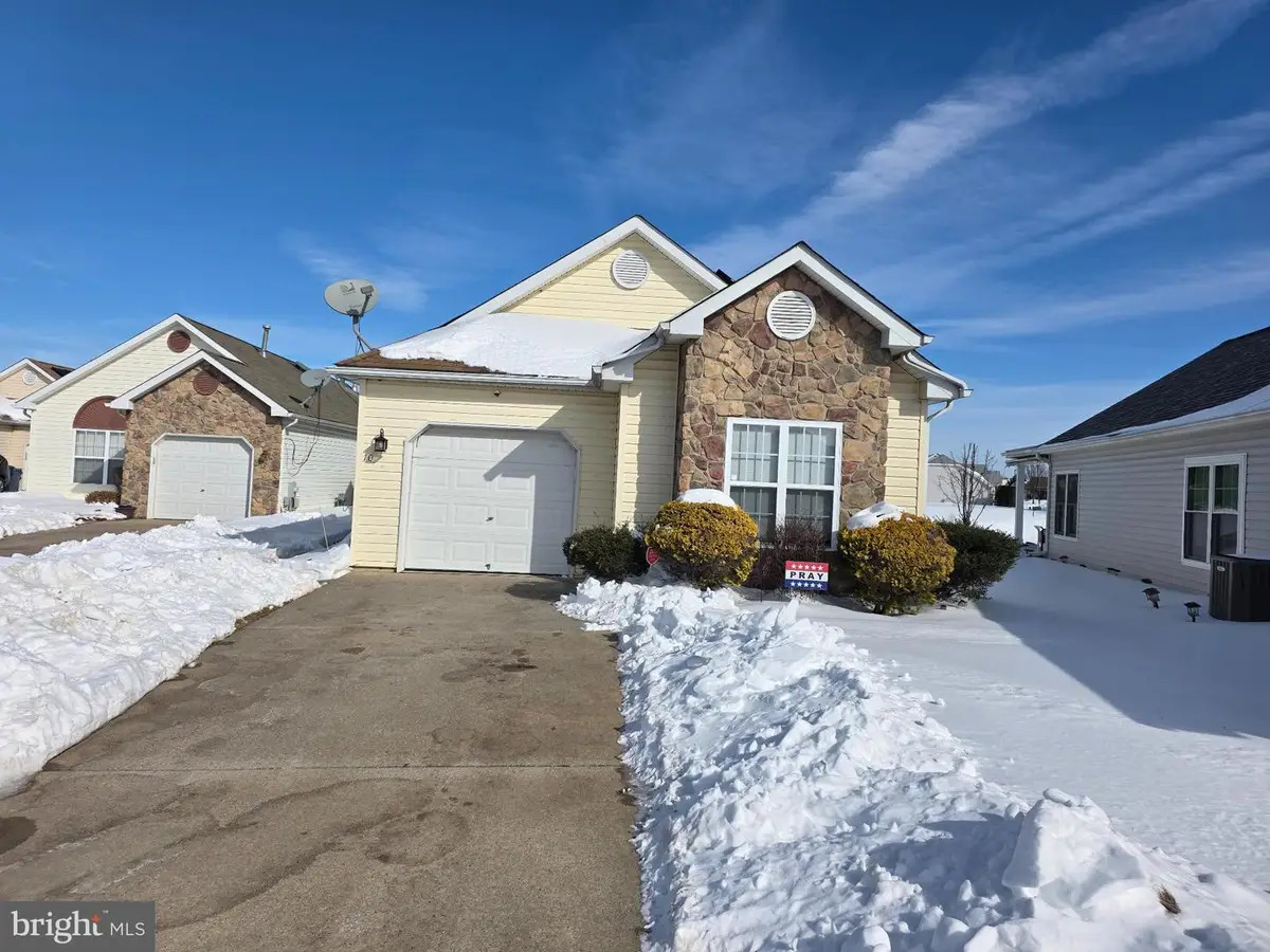 10 Belmont Ave, Edgewater Park, NJ 08010 - Image #1