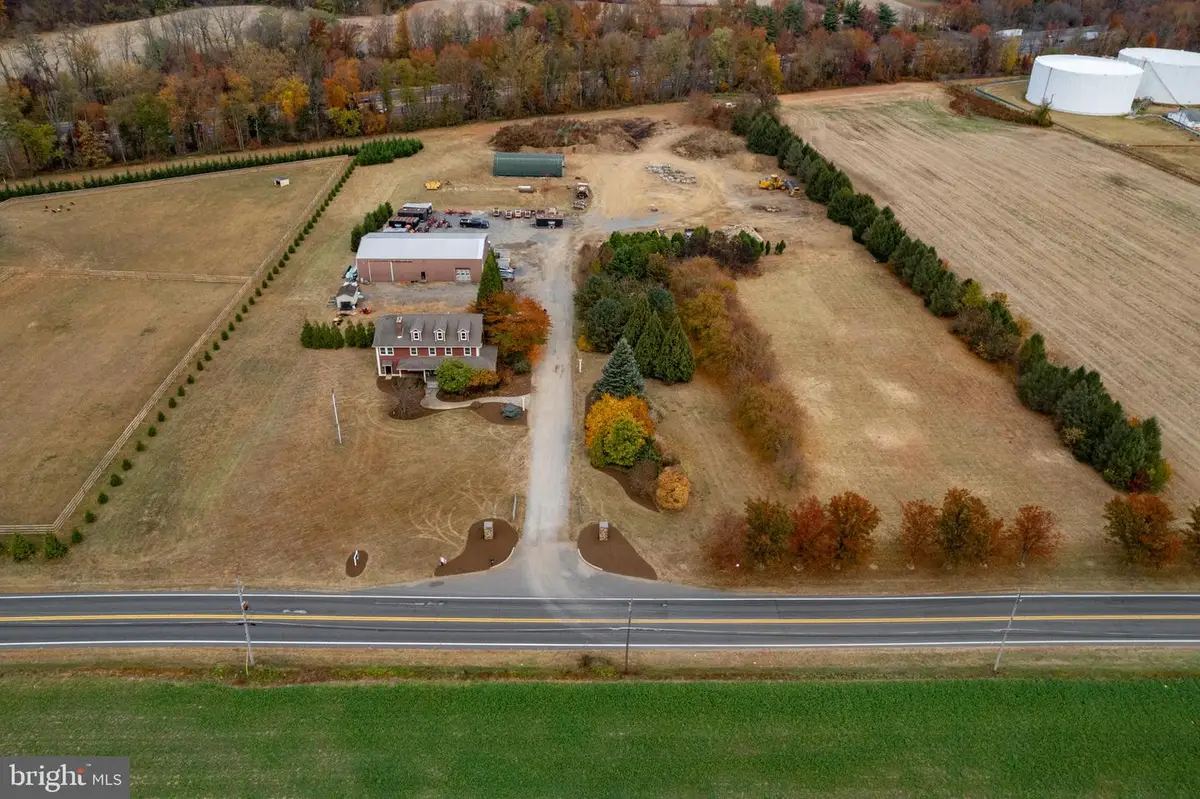 1693 Burlington Jacksonville Rd, Bordentown, NJ 08505 - #1