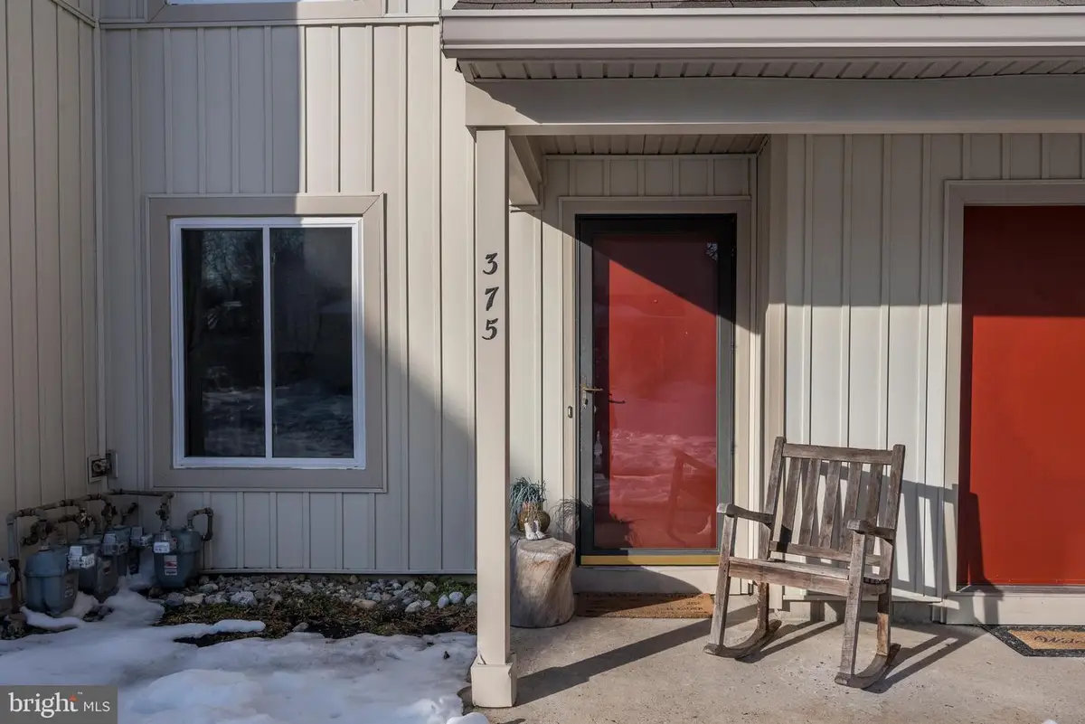 375 Woodlake Dr, Marlton, NJ 08053 - Image #1