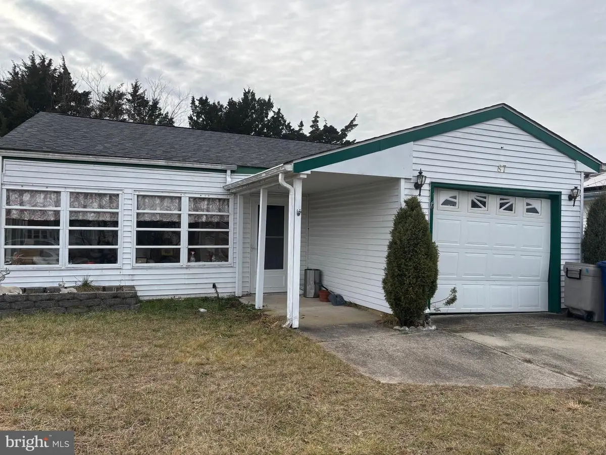 87 Huntington Dr, Leisuretowne, NJ 08088 - Image #1