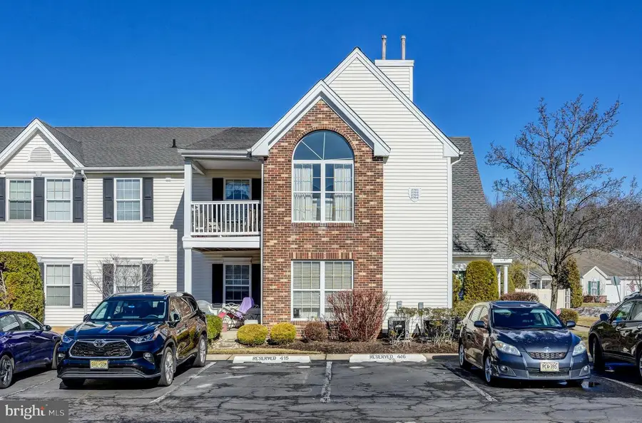 2702 Bluegrass Dr #b, Mount Laurel, NJ 08054 - #2