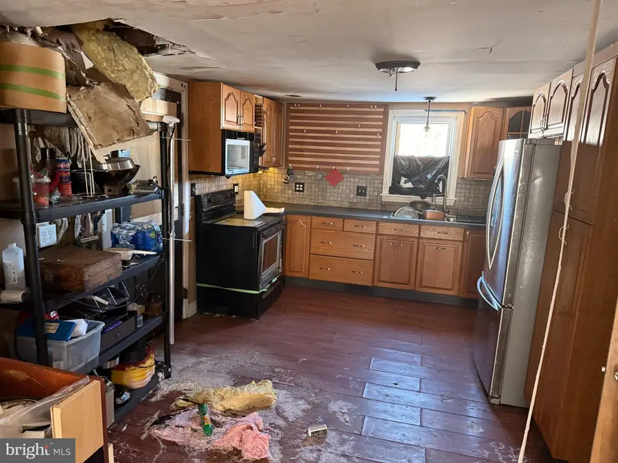 3105 Bridgeboro Rd, Delran, NJ 08075 - Image #2