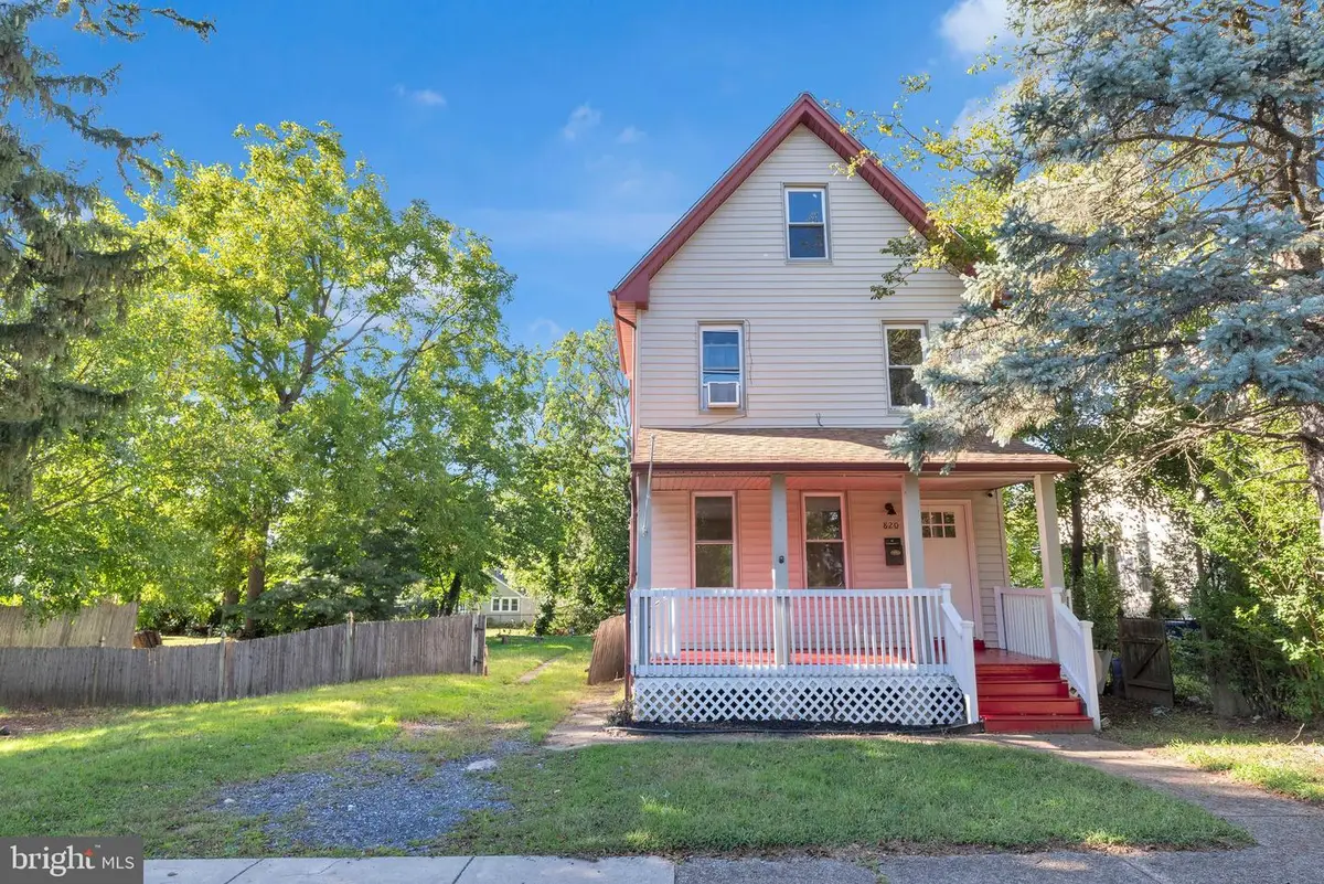 820 Laurel St, Delanco, NJ 08075 - #1